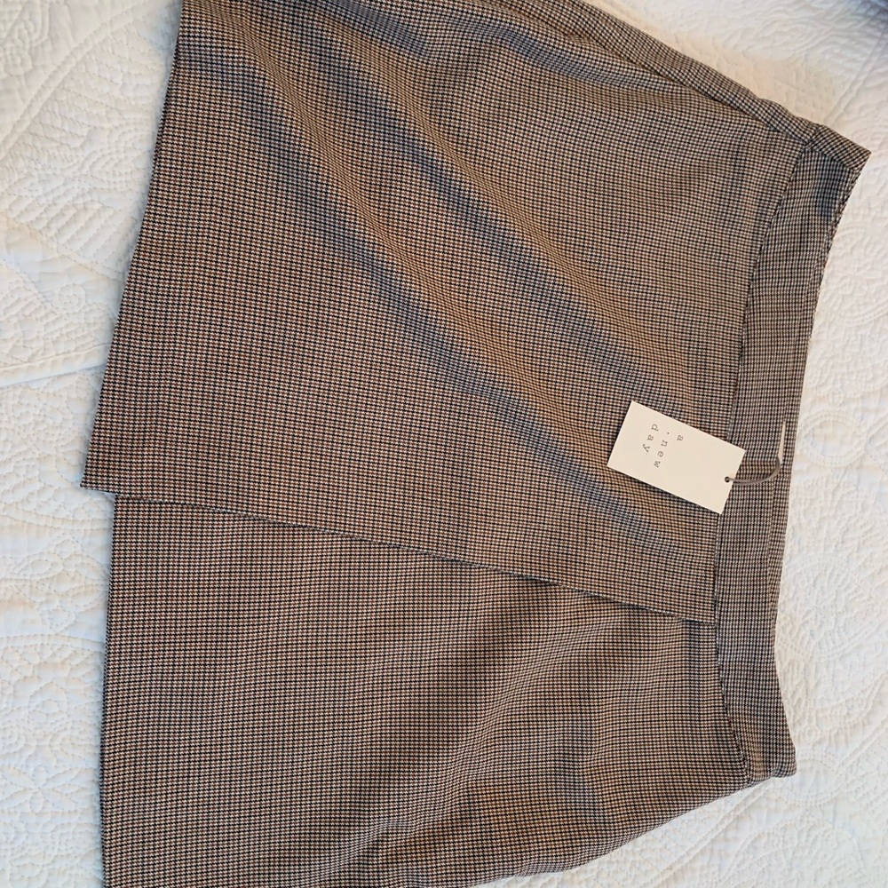 New Women’s Skirt